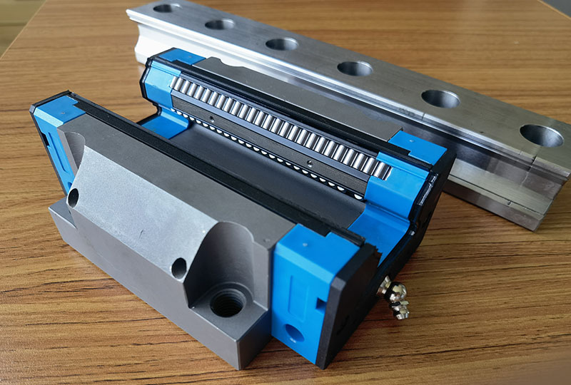 Roller Linear Guide 2022081602